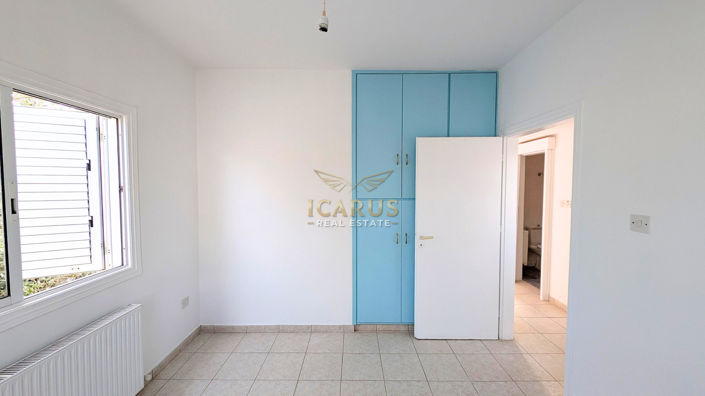 Image No.26-3 Bed House for sale