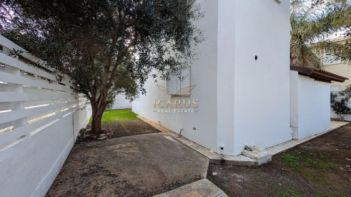 Image No.4-3 Bed House for sale