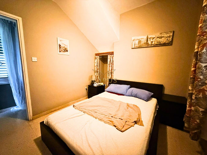 Image No.16-2 Bed House for sale