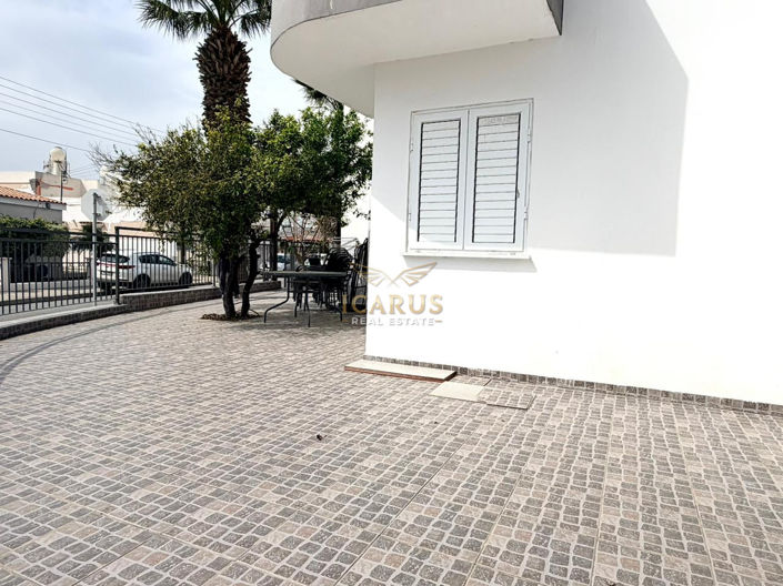 Image No.13-2 Bed Apartment for sale