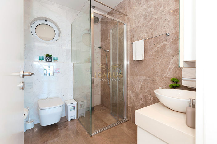 Image No.14-2 Bed Apartment for sale