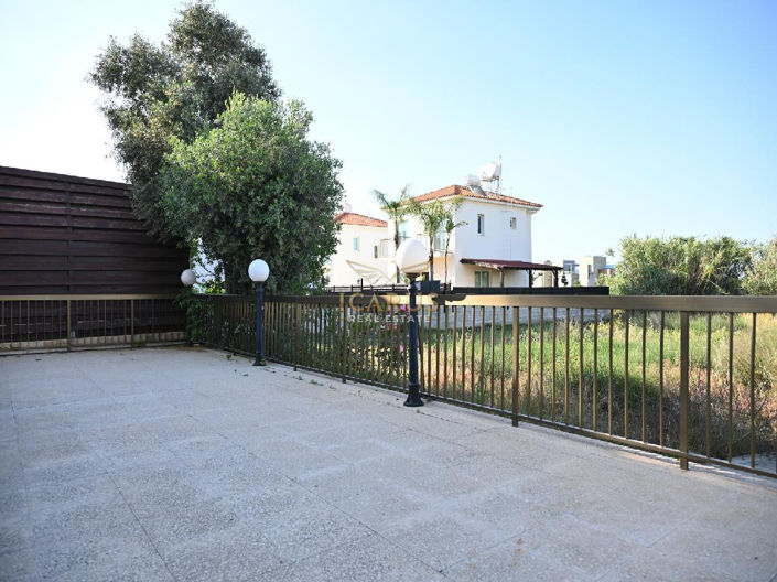 Image No.19-4 Bed House for sale