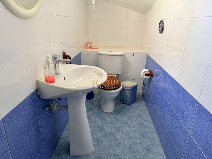 Image No.14-4 Bed House for sale