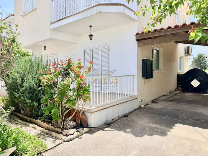 Image No.23-4 Bed House for sale