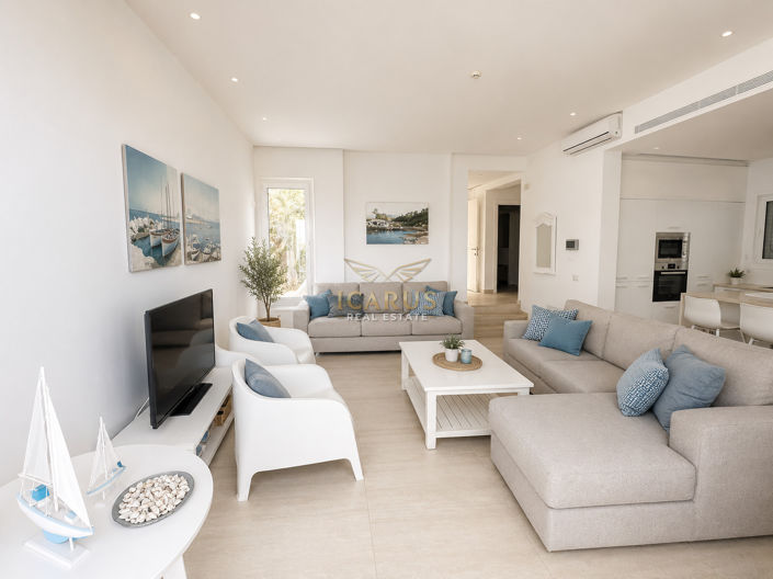Image No.5-5 Bed House for sale