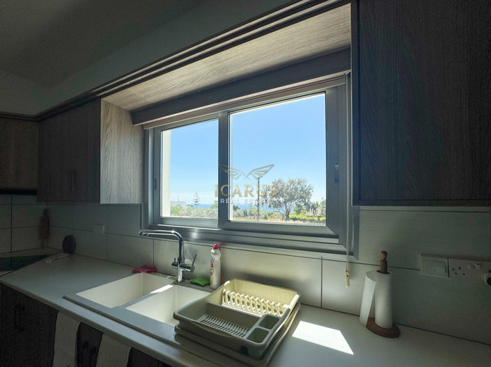 Image No.12-5 Bed House for sale