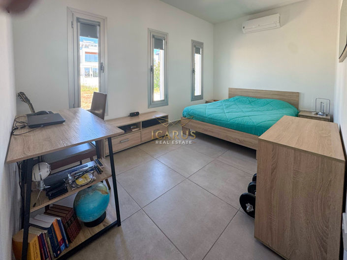 Image No.13-5 Bed House for sale