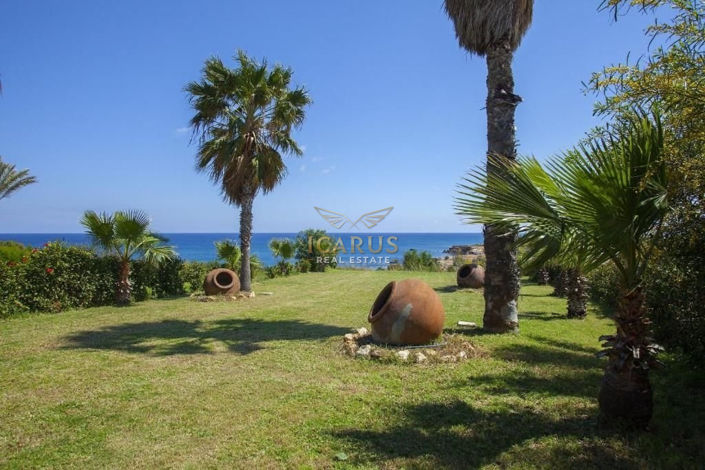 Image No.12-5 Bed House for sale