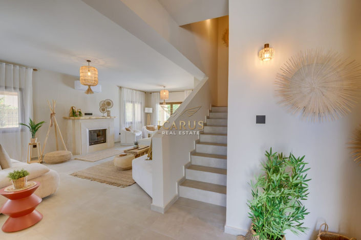 Image No.4-5 Bed House for sale