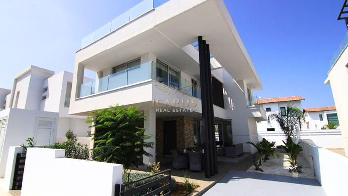 Image No.2-3 Bed House for sale