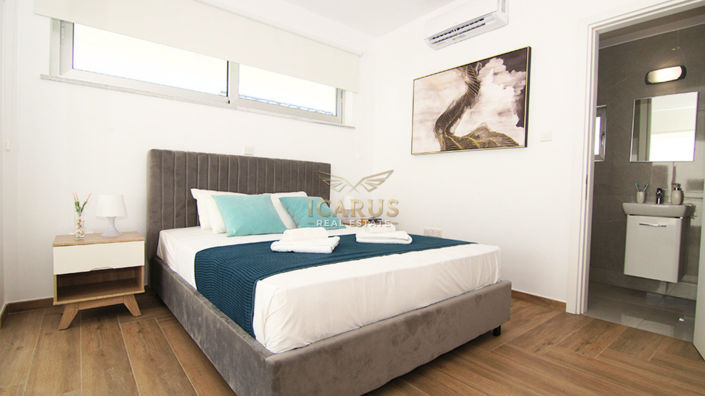 Image No.21-3 Bed House for sale