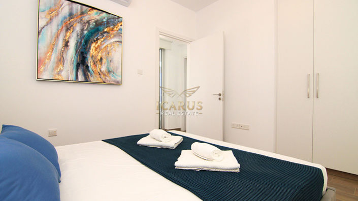 Image No.13-3 Bed House for sale
