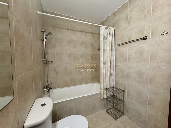 Image No.20-3 Bed House for sale