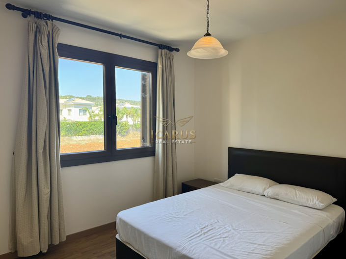 Image No.24-3 Bed House for sale