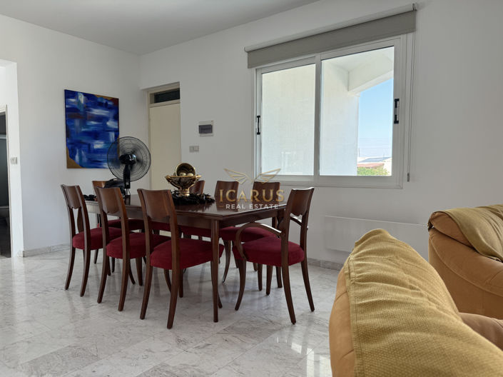 Image No.16-3 Bed House for sale