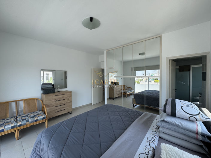 Image No.25-3 Bed House for sale