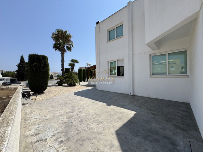 Image No.38-3 Bed House for sale