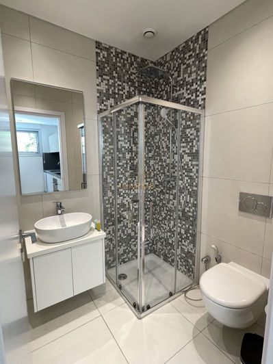 Image No.15-4 Bed House for sale
