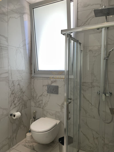 Image No.19-4 Bed House for sale