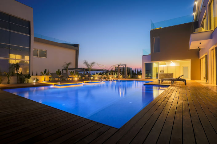 Image No.48-4 Bed House for sale