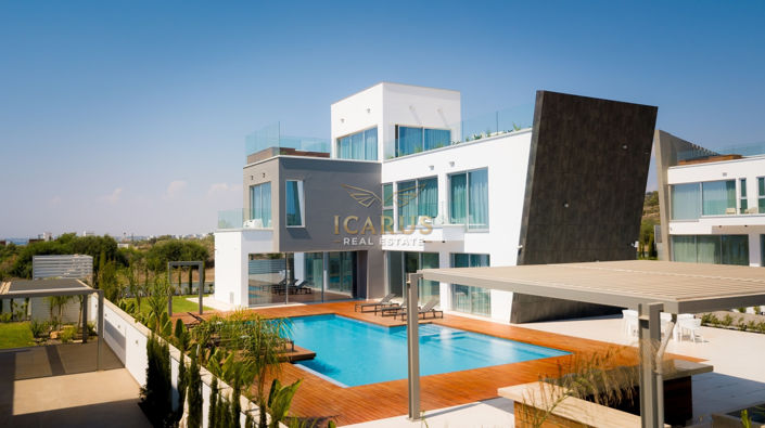 Image No.5-4 Bed House for sale