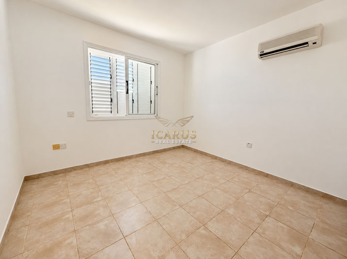 Image No.8-Appartement de 2 chambres à vendre