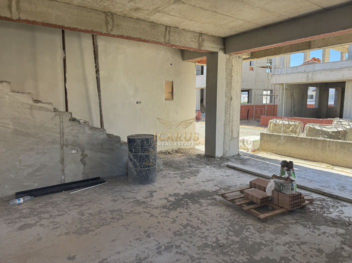 Image No.4-3 Bed House for sale