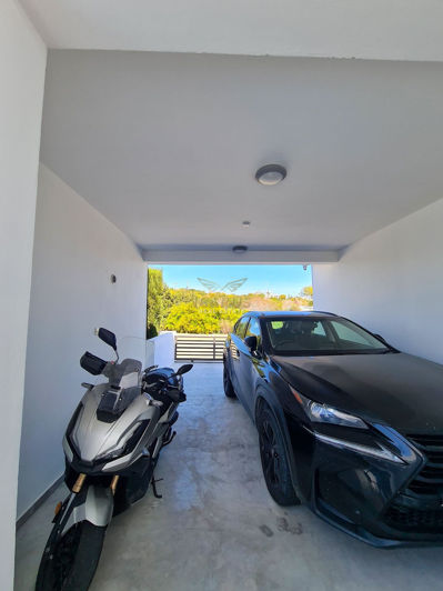 Image No.12-3 Bed House for sale