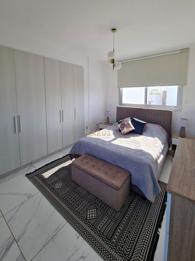 Image No.17-3 Bed House for sale