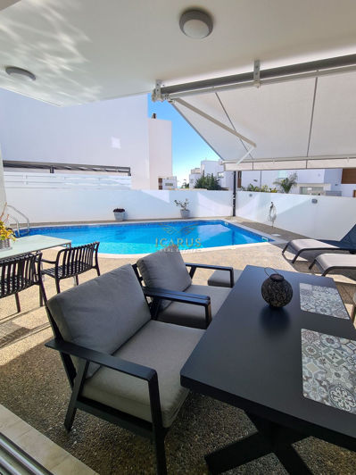 Image No.2-3 Bed House for sale