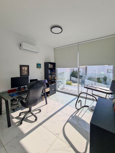 Image No.23-3 Bed House for sale