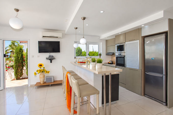 Image No.4-3 Bed House for sale