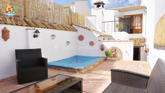 Image No.19-Maison de ville de 3 chambres à vendre à Iznájar