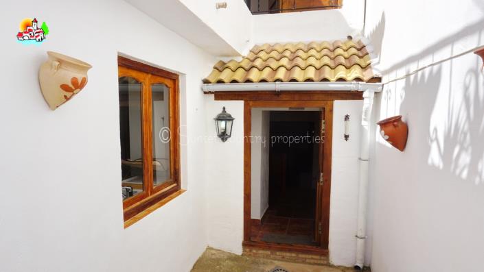 Image No.22-Maison de ville de 3 chambres à vendre à Iznájar