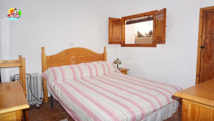 Image No.33-Maison de ville de 3 chambres à vendre à Iznájar