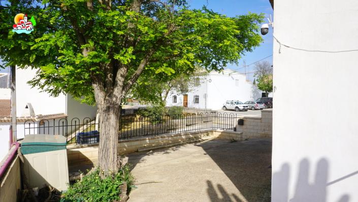 Image No.12-2 Bed Bungalow for sale