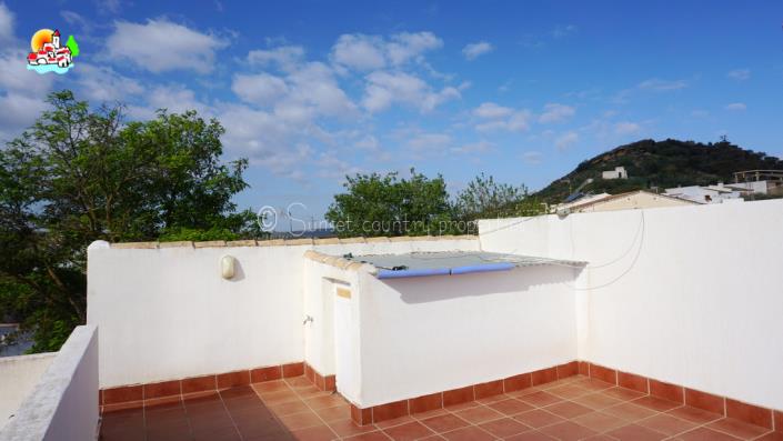 Image No.17-2 Bed Bungalow for sale