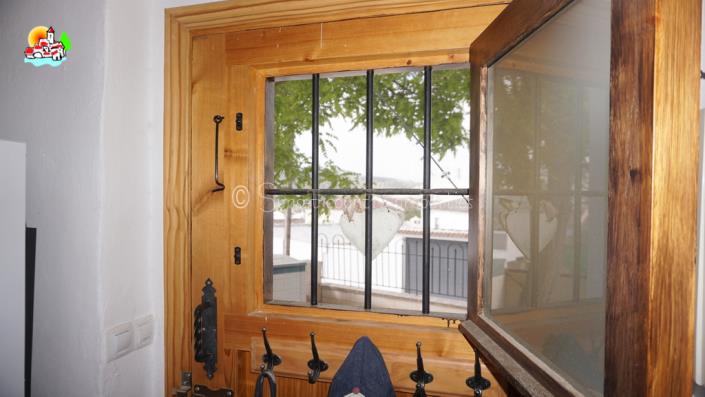 Image No.27-2 Bed Bungalow for sale