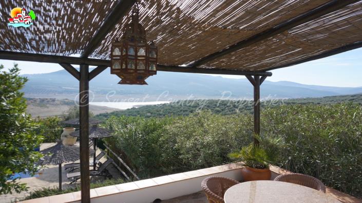 Image No.5-Commercial de 12 chambres à vendre à Iznájar