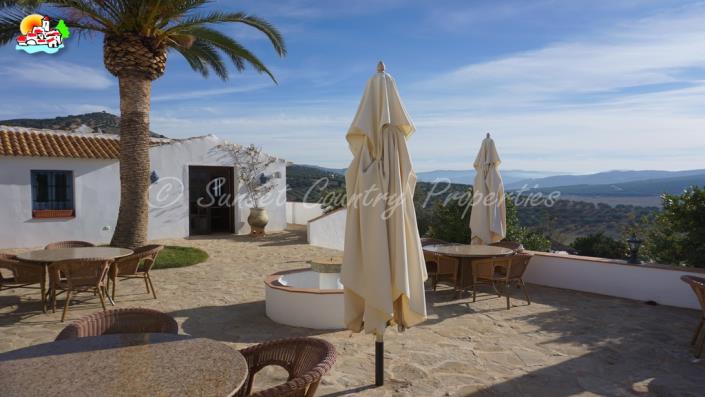 Image No.7-Commercial de 12 chambres à vendre à Iznájar