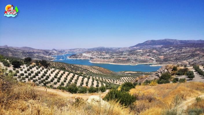 Image No.48-Commercial de 12 chambres à vendre à Iznájar