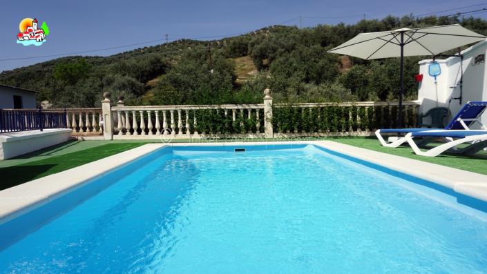 Image No.2-4 Bed Country Property for sale