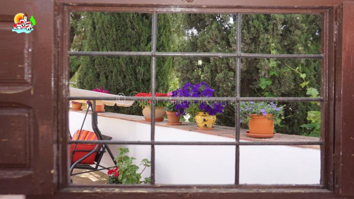 Image No.42-4 Bed Country Property for sale