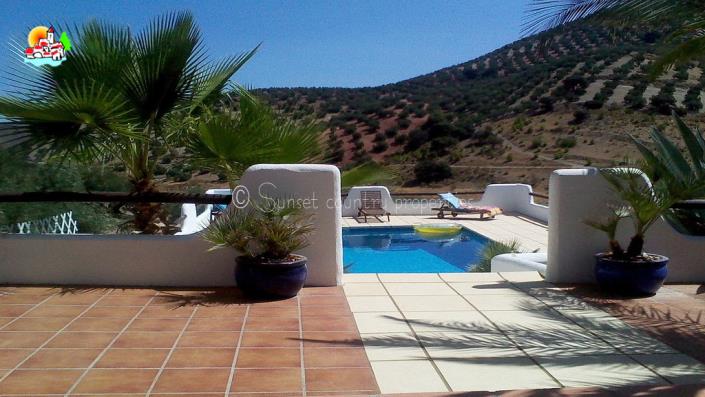 Image No.2-Propriété de pays de 4 chambres à vendre à Iznájar