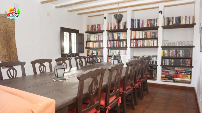 Image No.13-6 Bed Country Property for sale