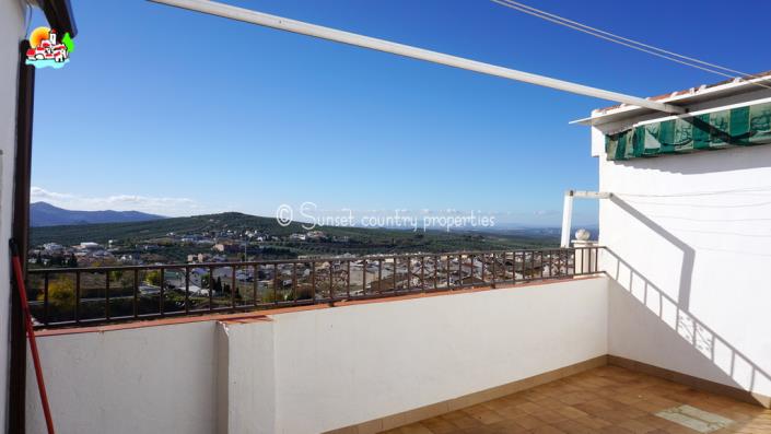 Image No.2-Maison de ville de 3 chambres à vendre à Rute