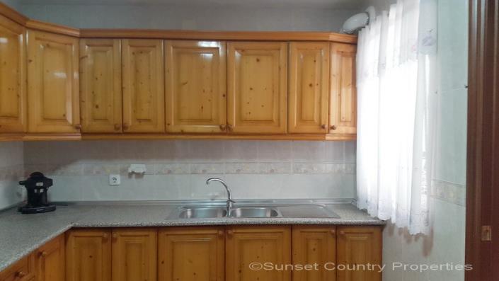 Image No.4-Maison de ville de 3 chambres à vendre à Rute