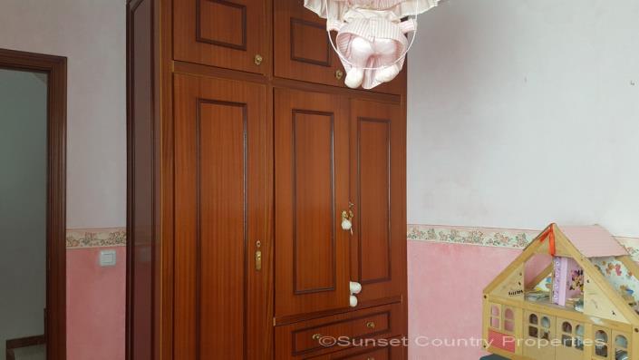 Image No.22-Maison de ville de 3 chambres à vendre à Rute