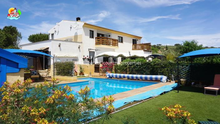 Image No.1-4 Bed Country Property for sale