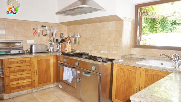 Image No.13-Ferme de 9 chambres à vendre à Iznájar